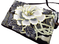 義若オリジナルのポシェット 金彩牡丹と桜 黒